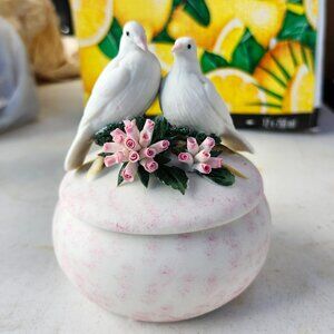 Vintage Capodimonte Trinket Box Two Doves Rosebuds Naples Italy